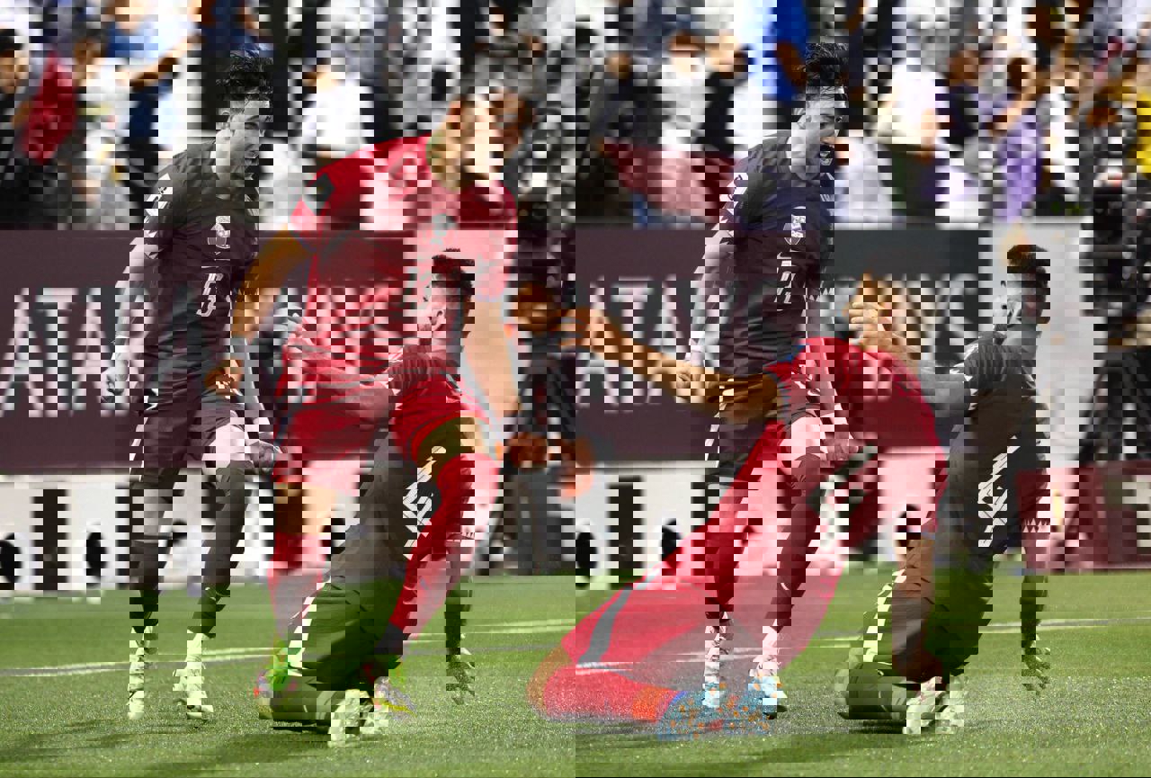 2003608