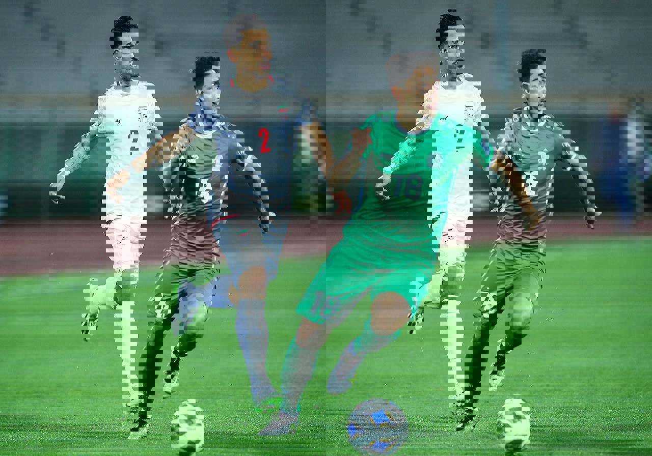 2003690