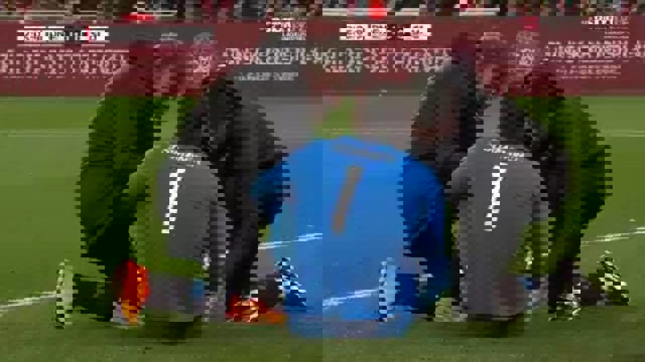2003978