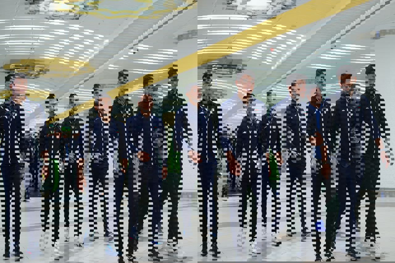 2004082