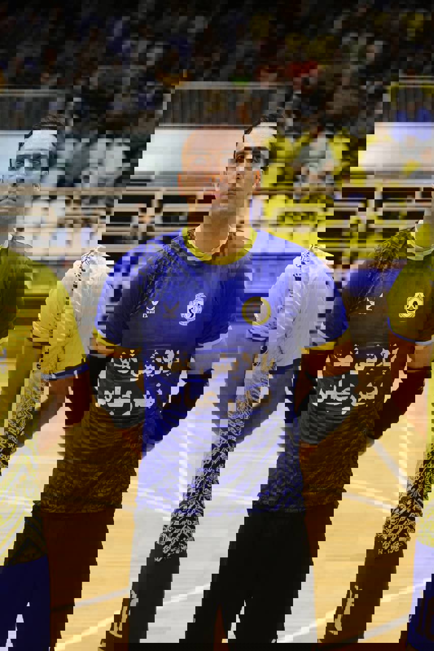 2004262