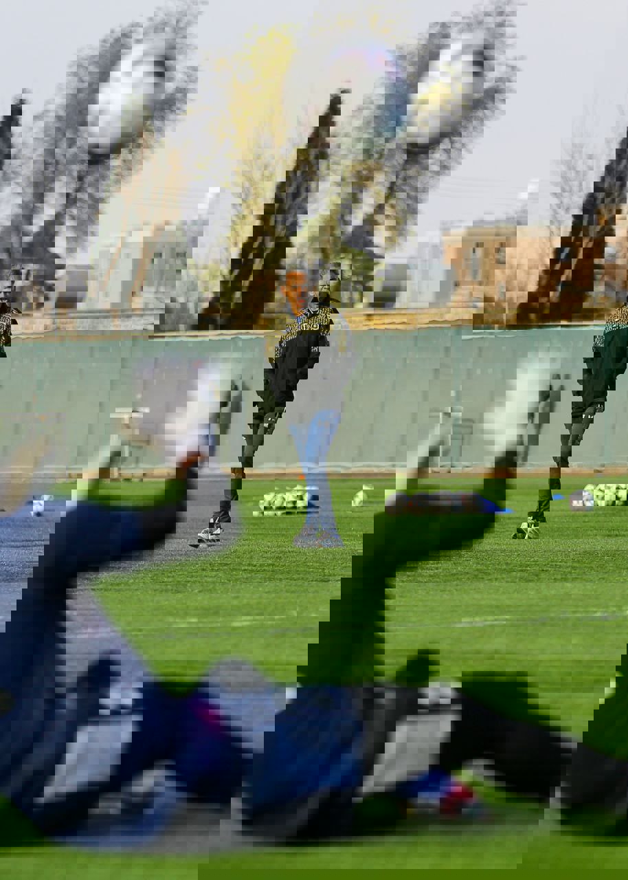 2004325