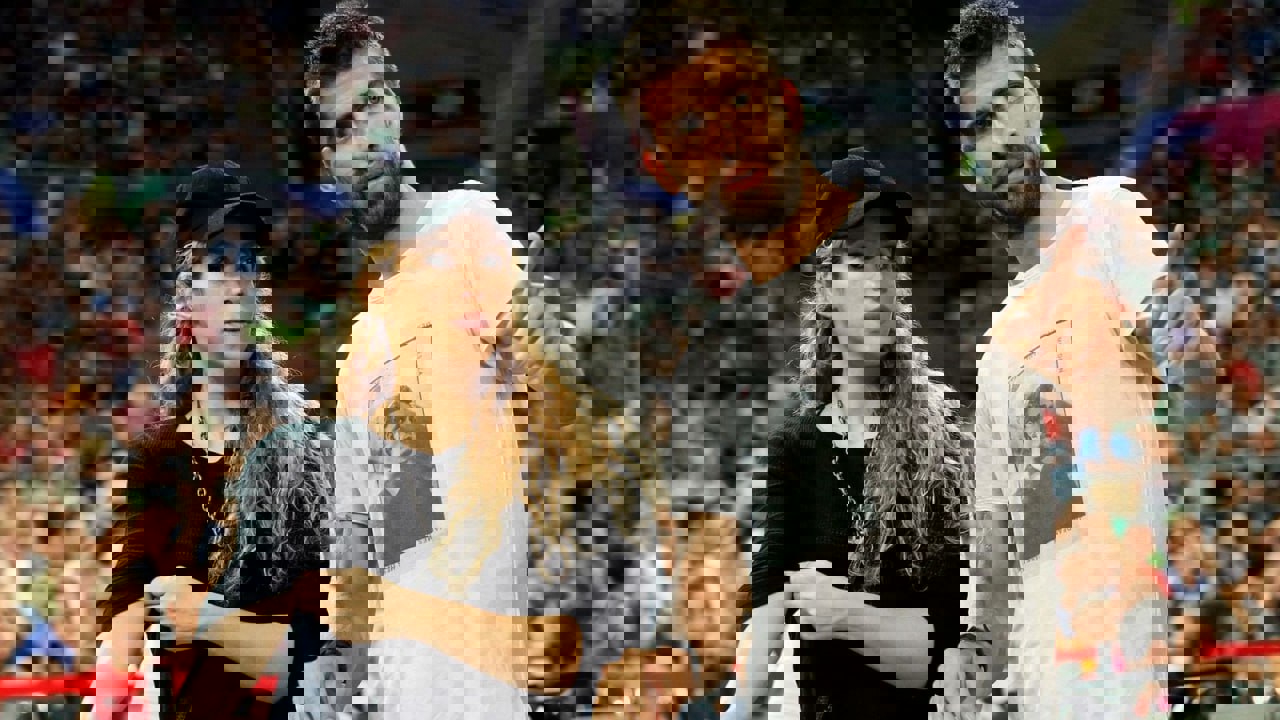 2004576