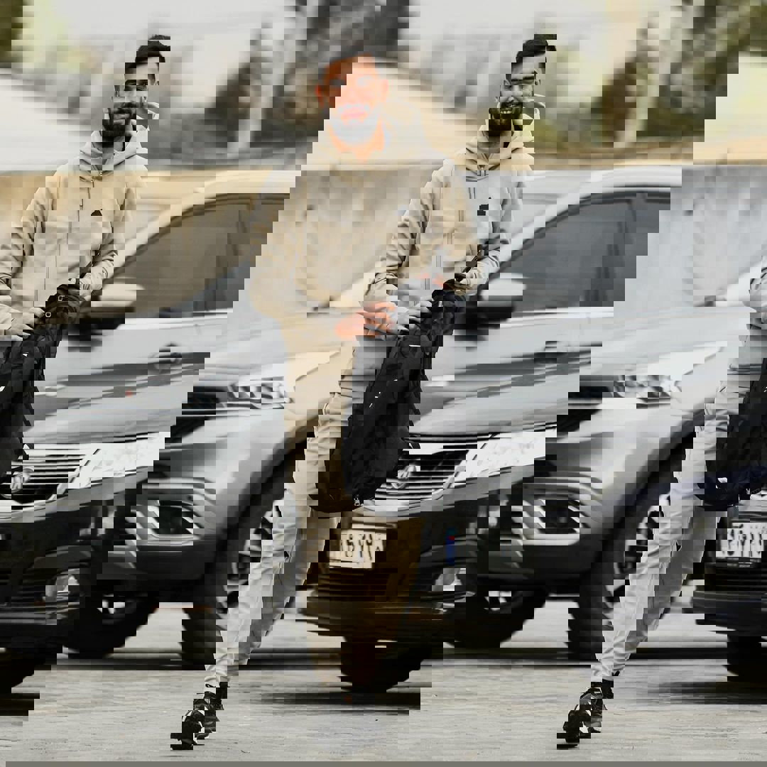 2004367