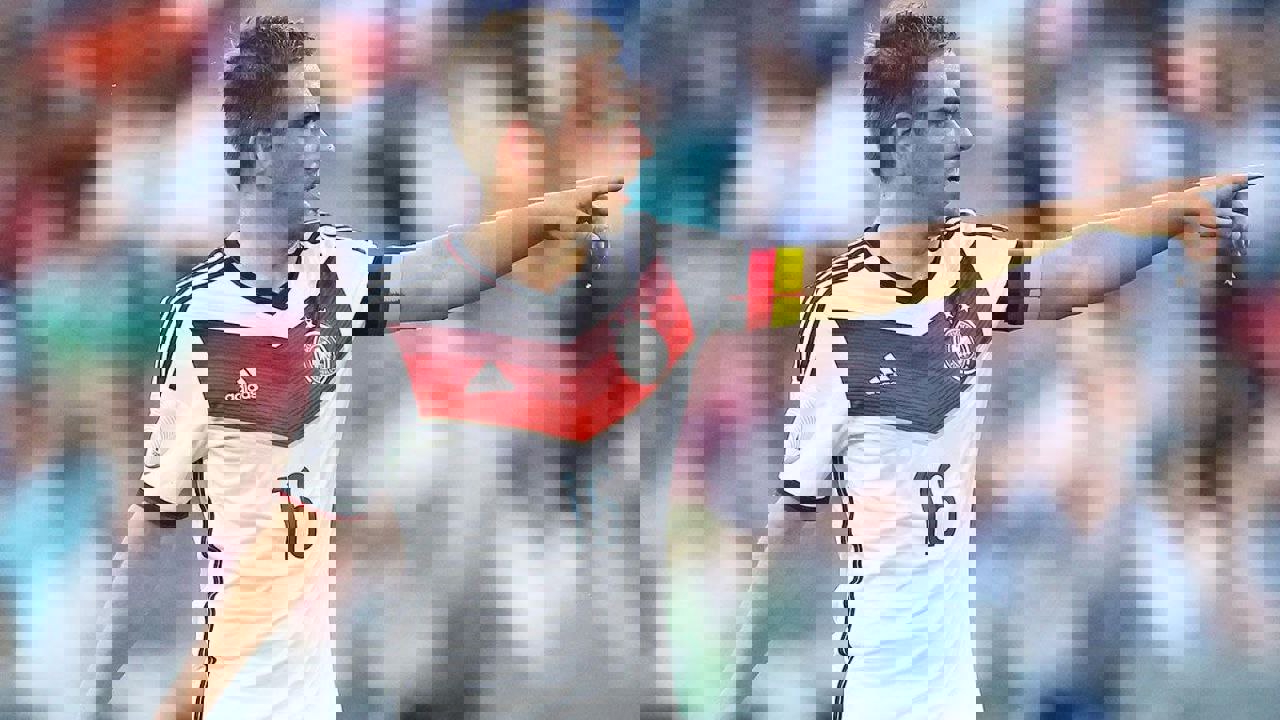 2004460