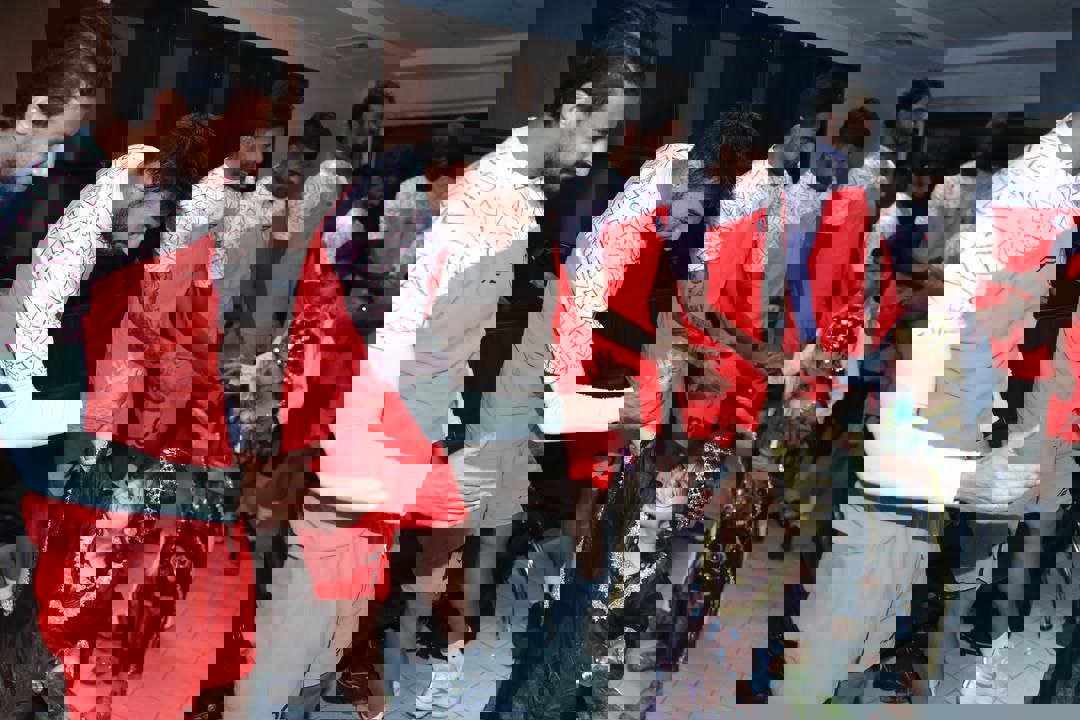 2004556