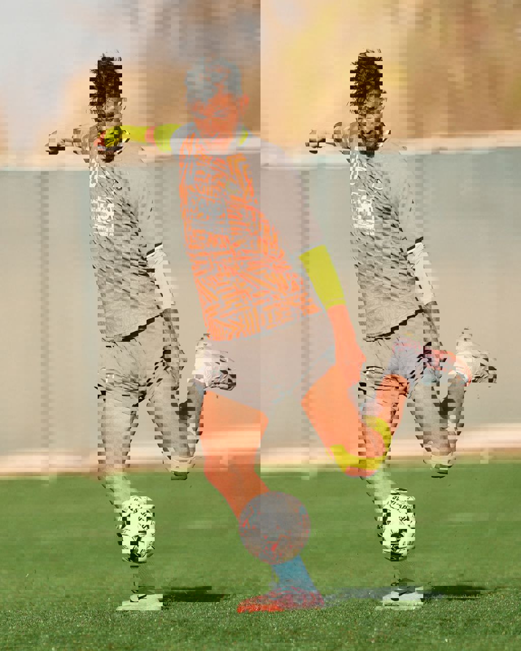 2004906