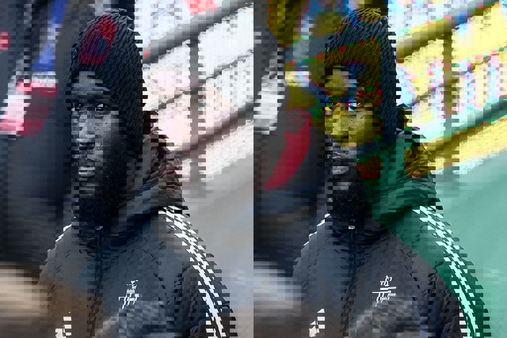2004797