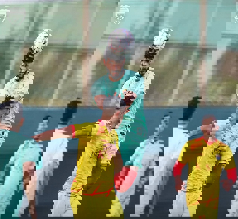 2004868