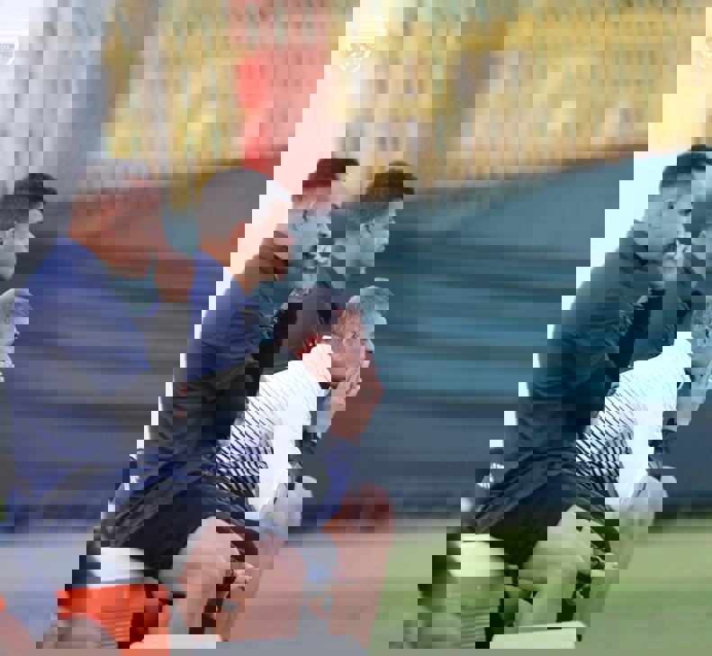 2004867