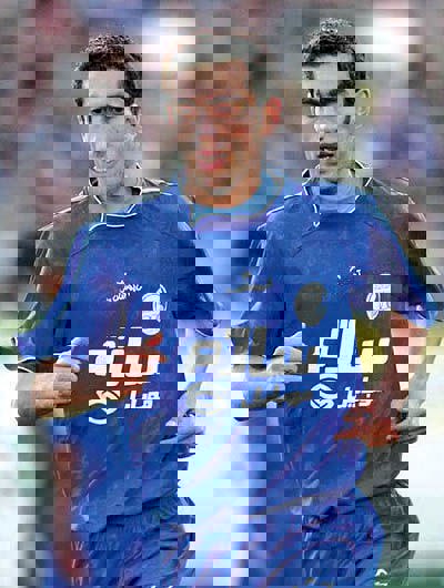 2004889