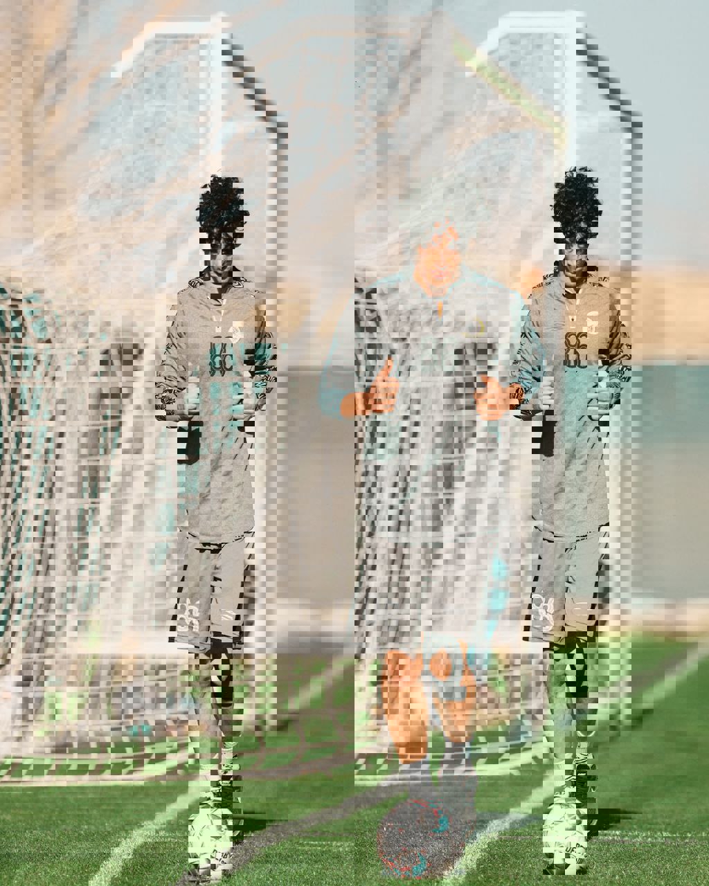 2005084