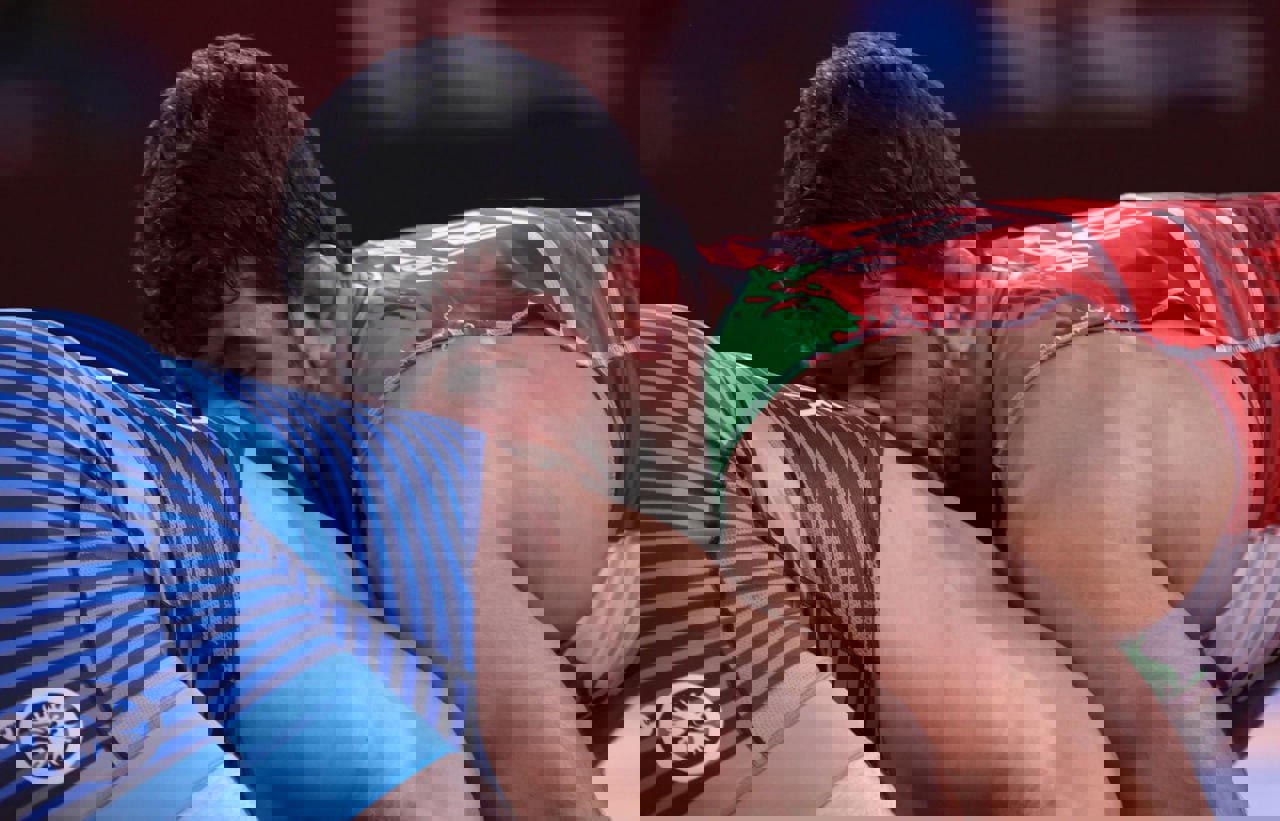 2005216