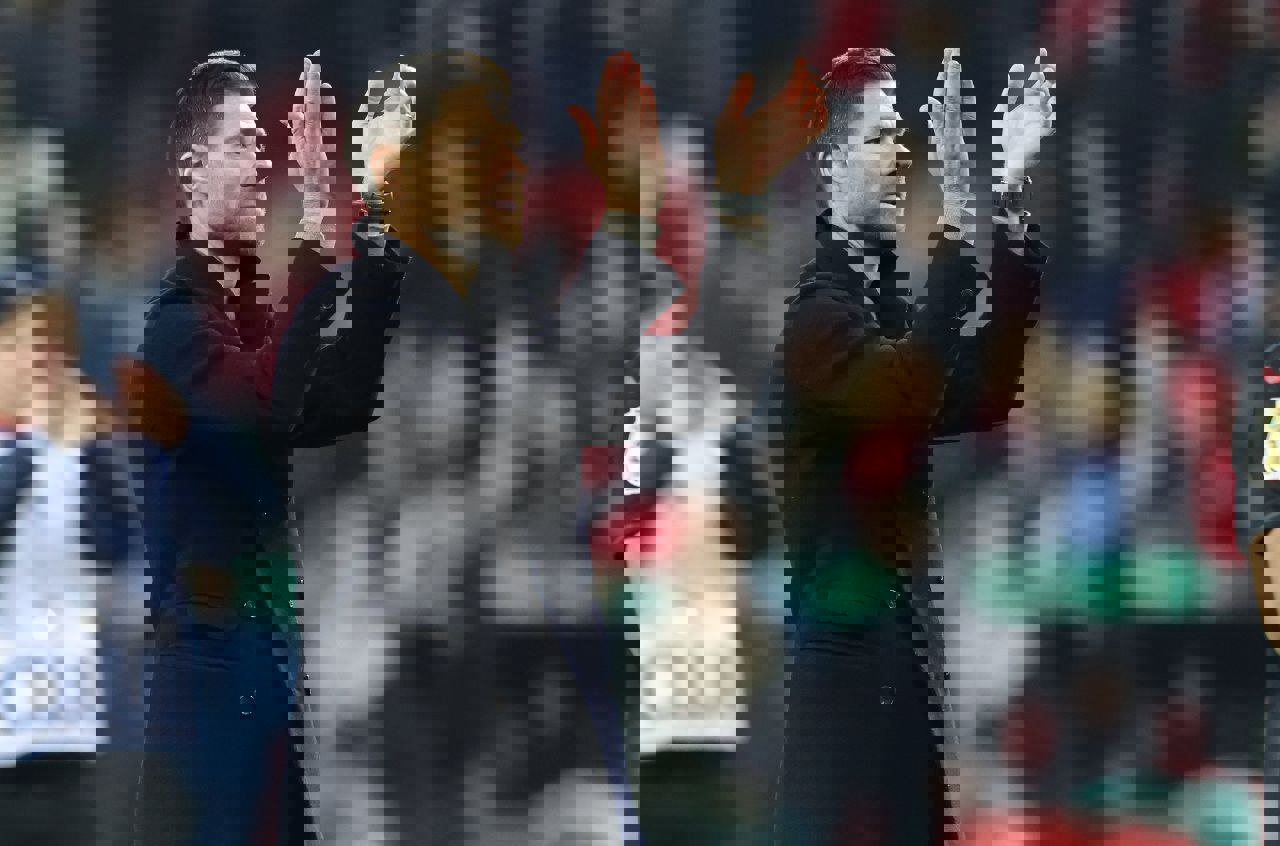 2005240