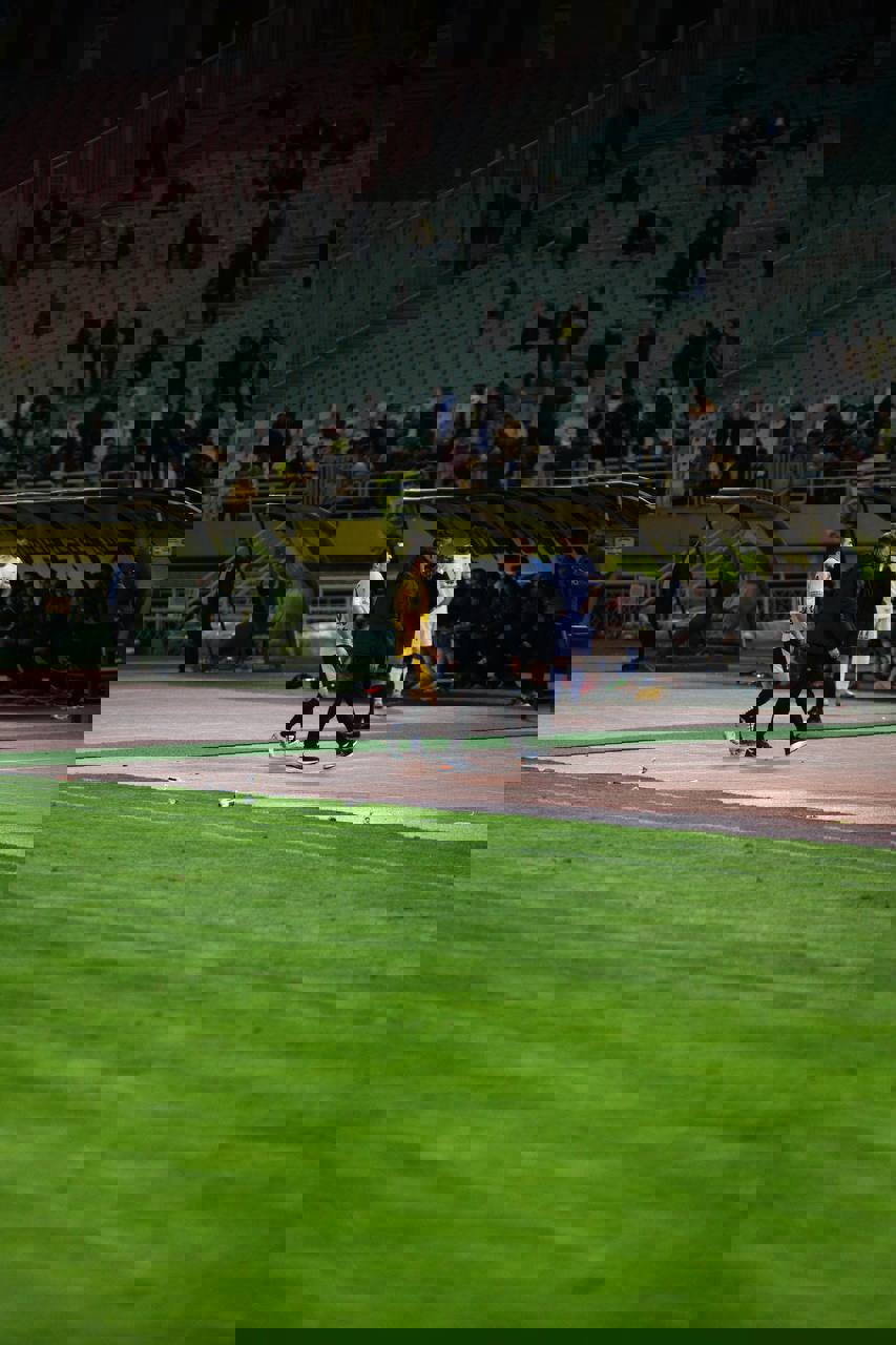2005305