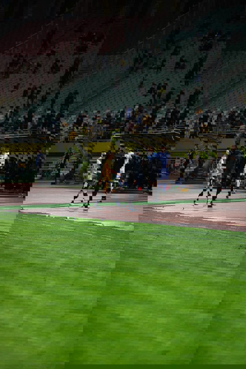 2005303