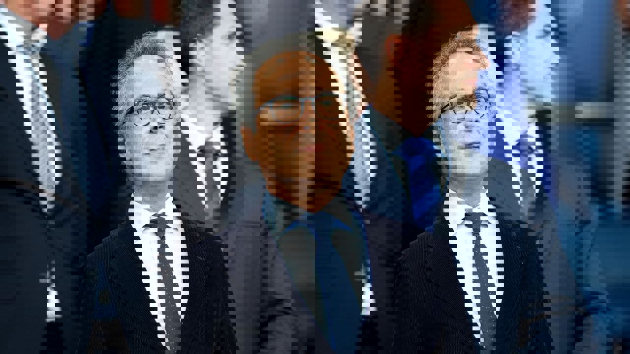 2005433