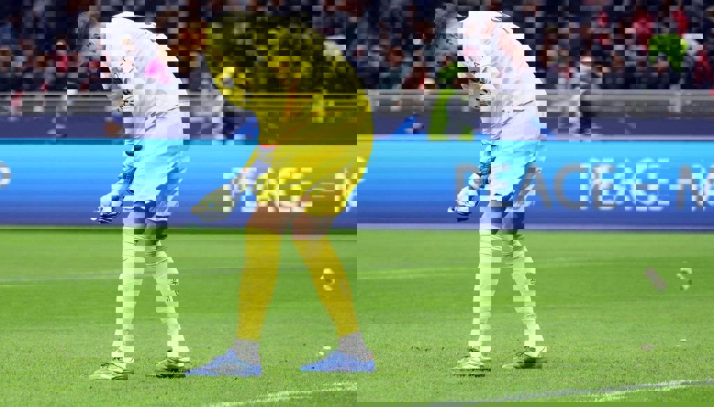 2005472