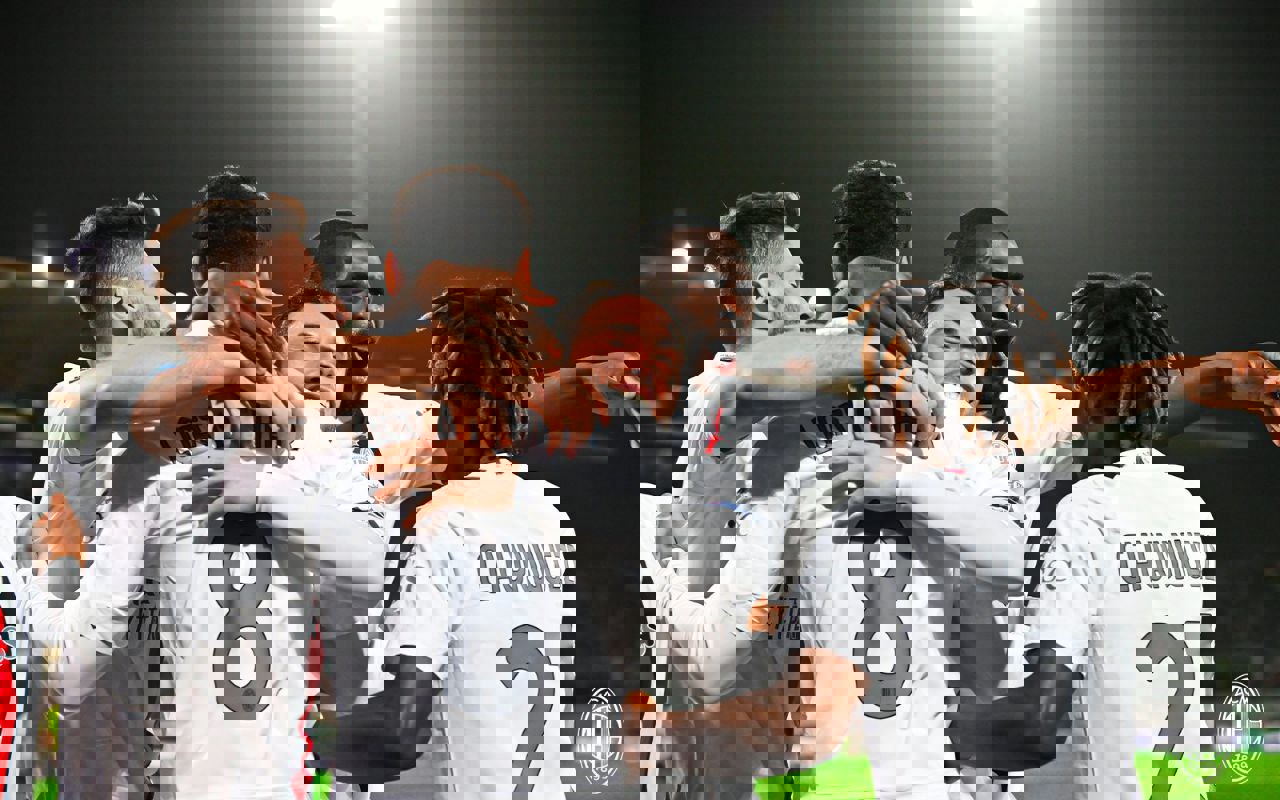2005677