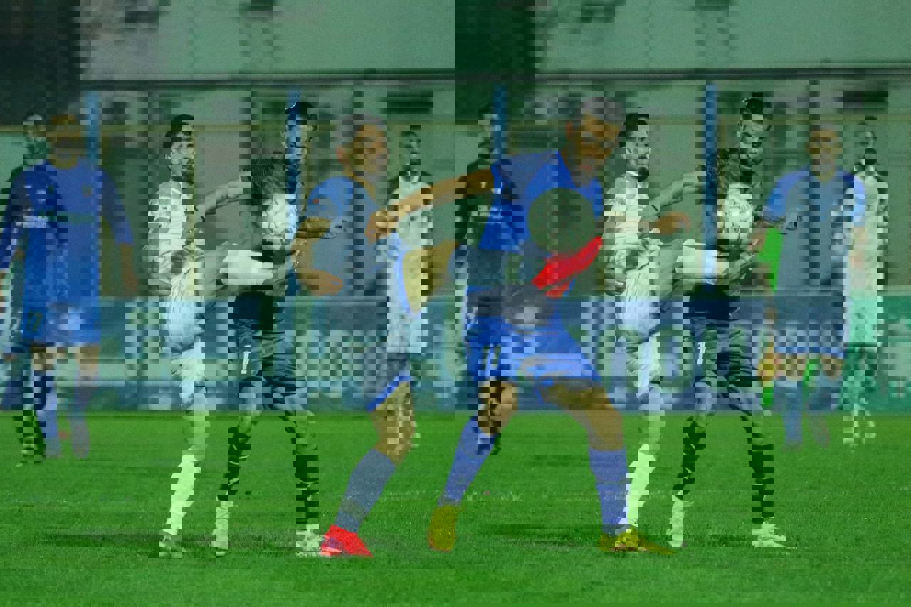 2005598