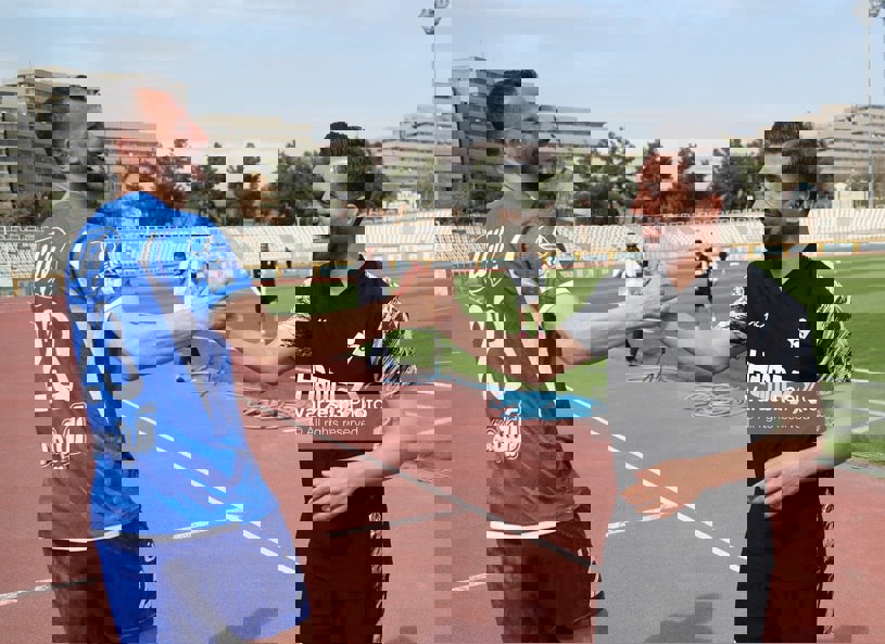 2005807