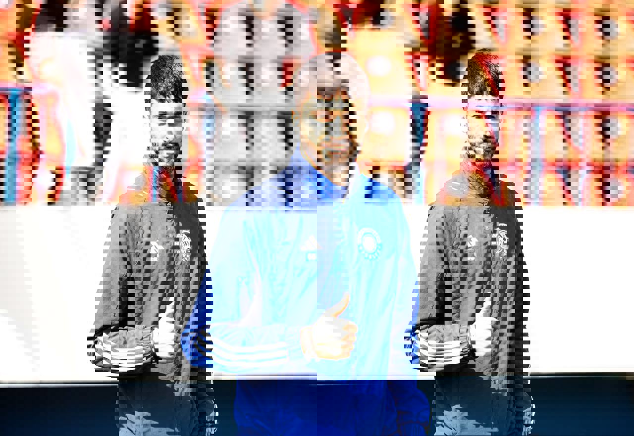 2005825