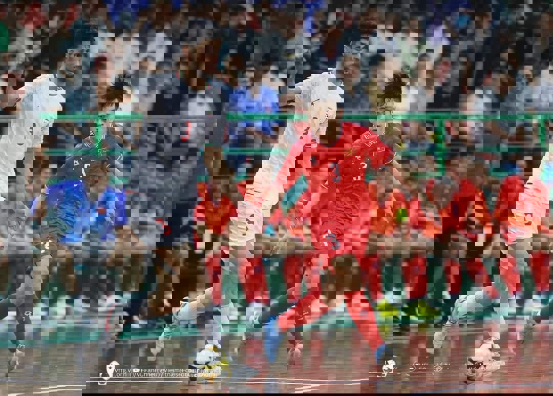 2005921