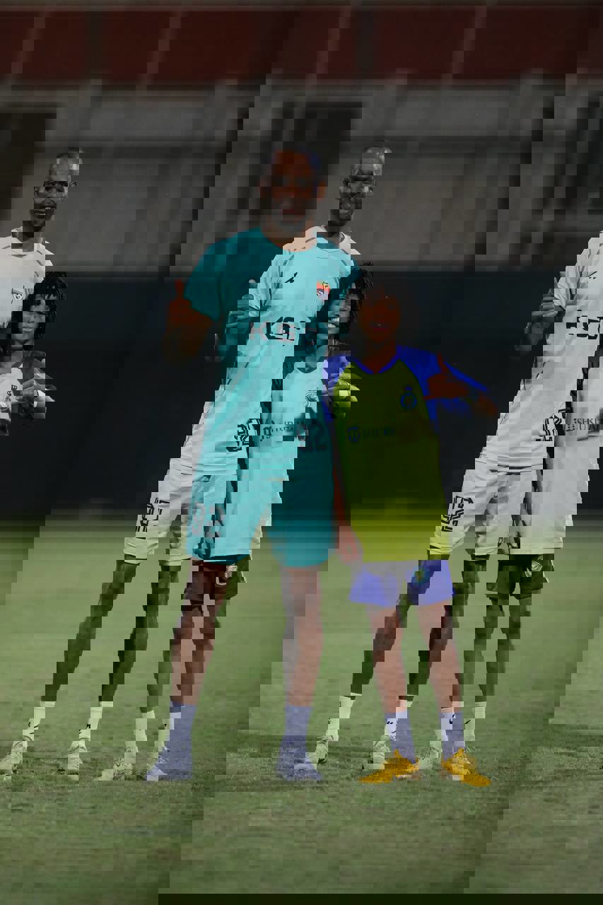 2005844
