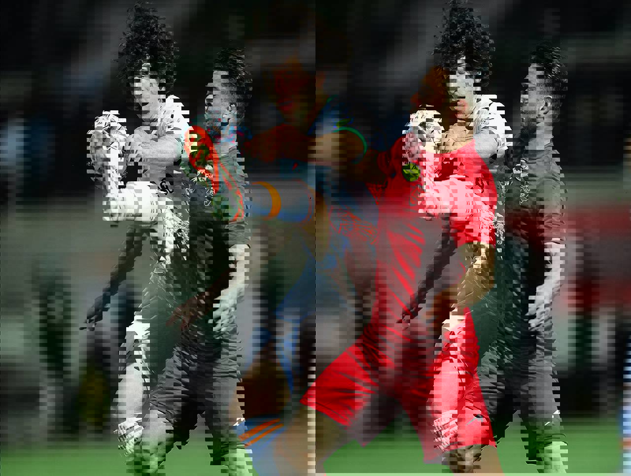 2005981