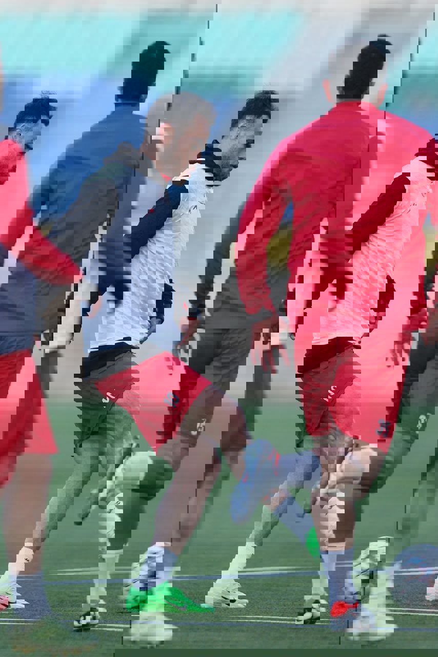 2005944