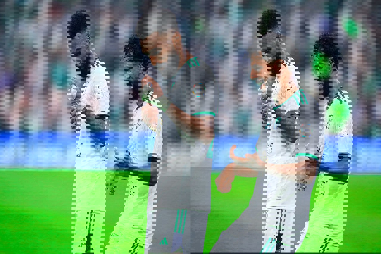 2006236