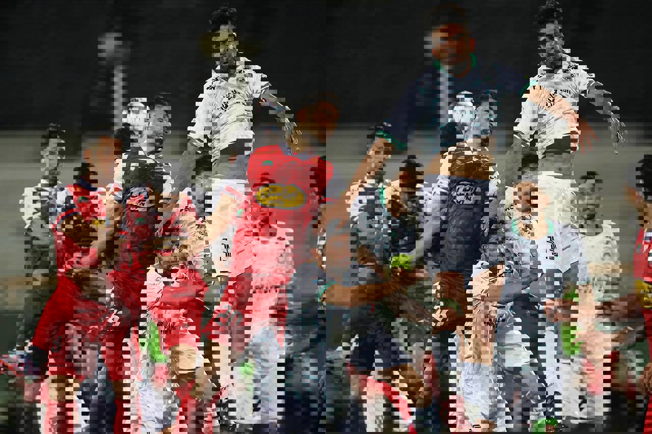 2006345
