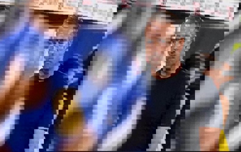 2006460