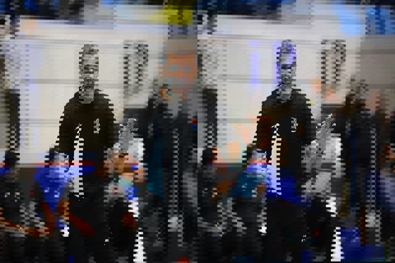 2006593