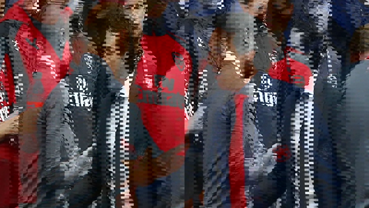2006747