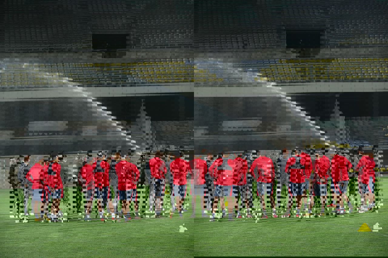 2006910