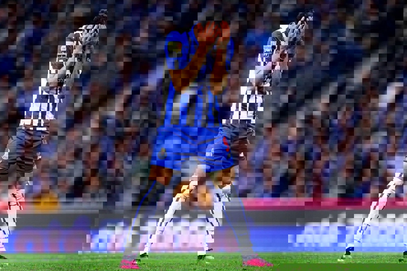 2006908