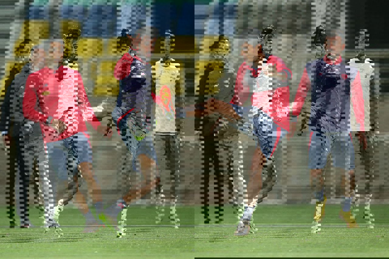 2006911