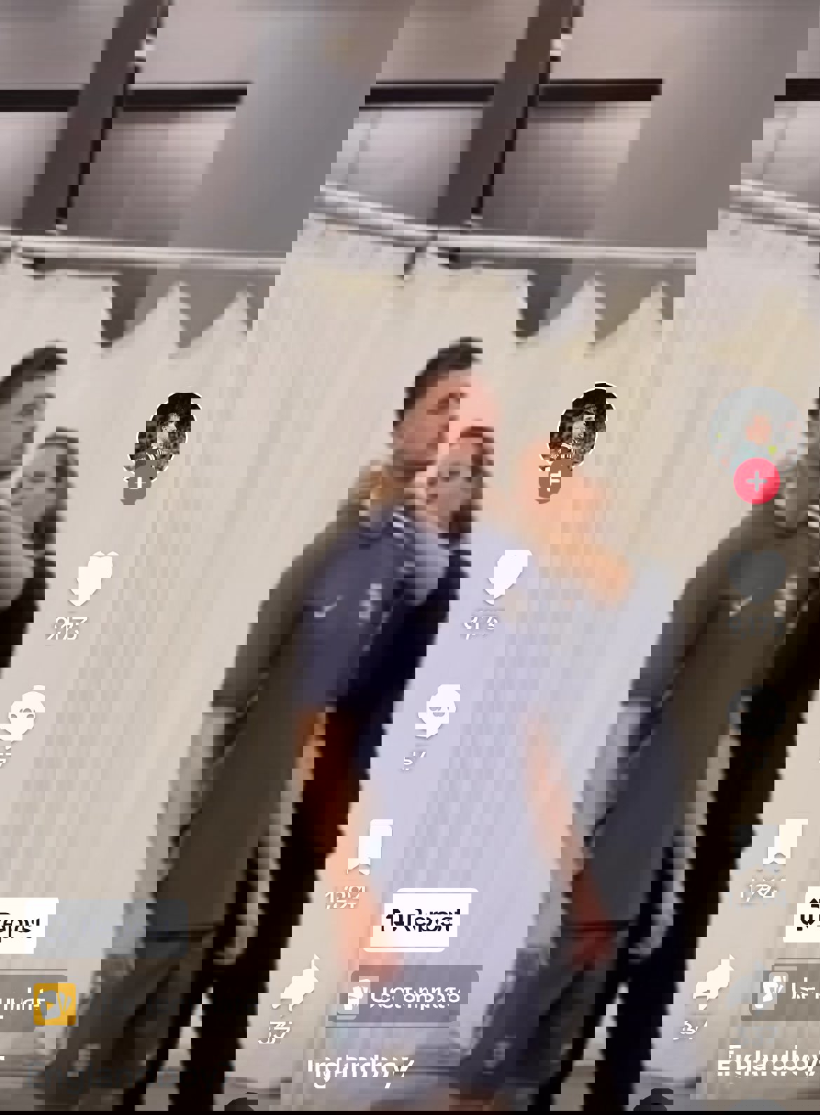2006940