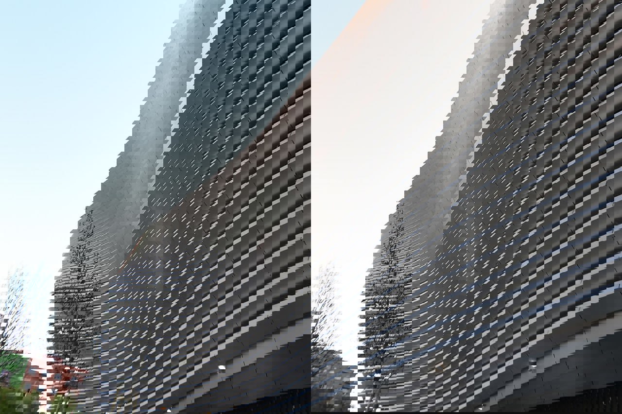 2007093