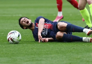مصدومیت ستاره PSG در آستانه بازی با بارسلونا