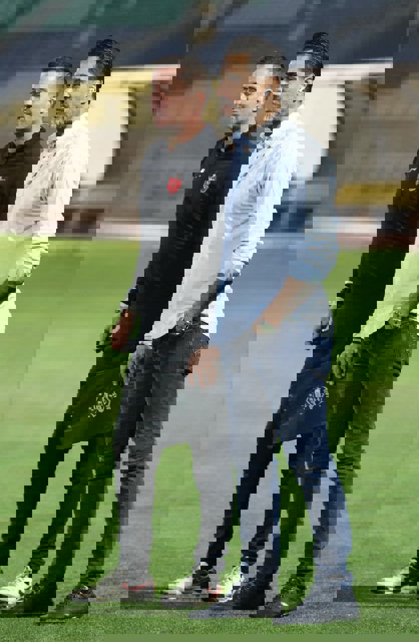 2007564