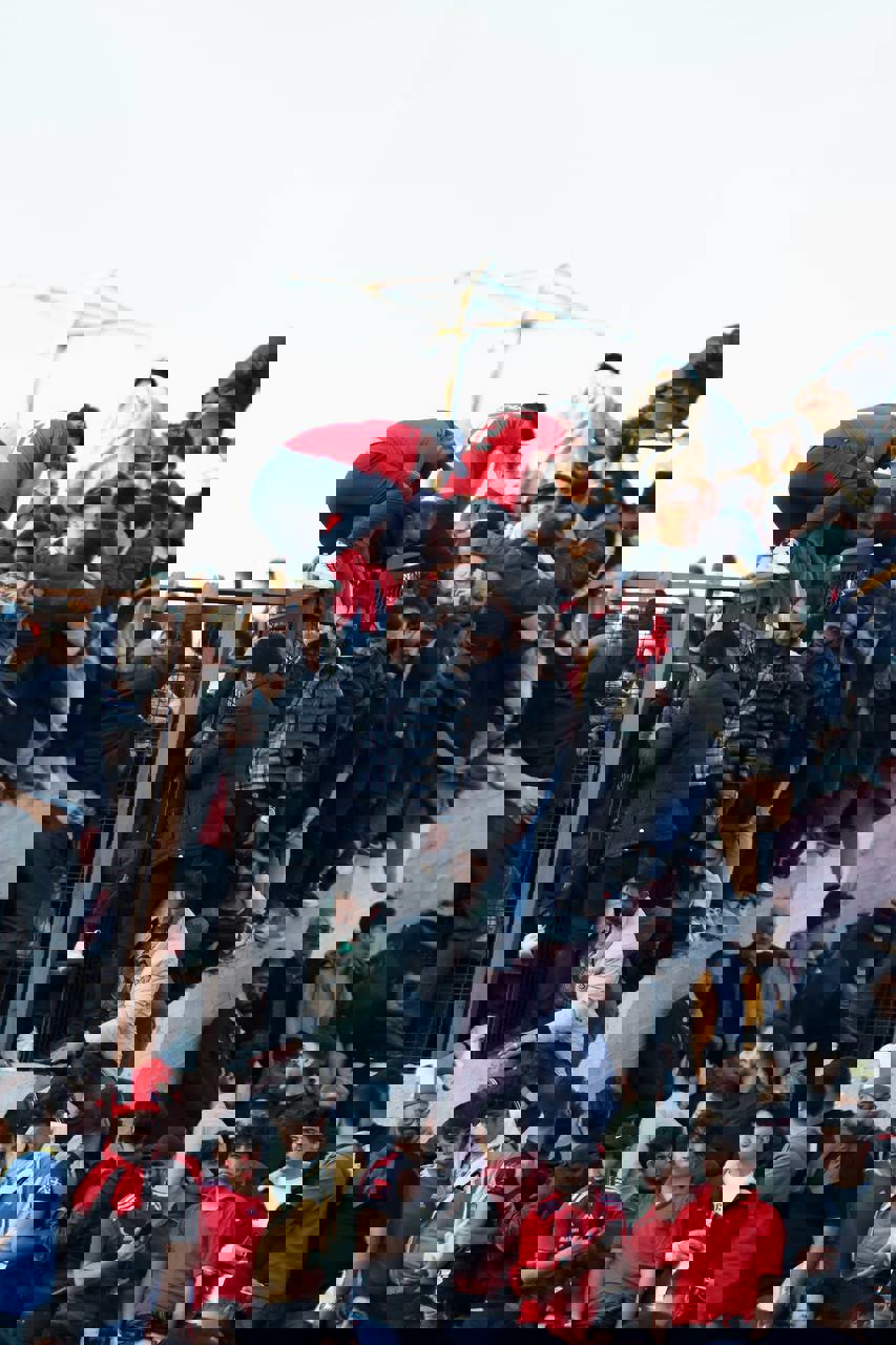 2007334
