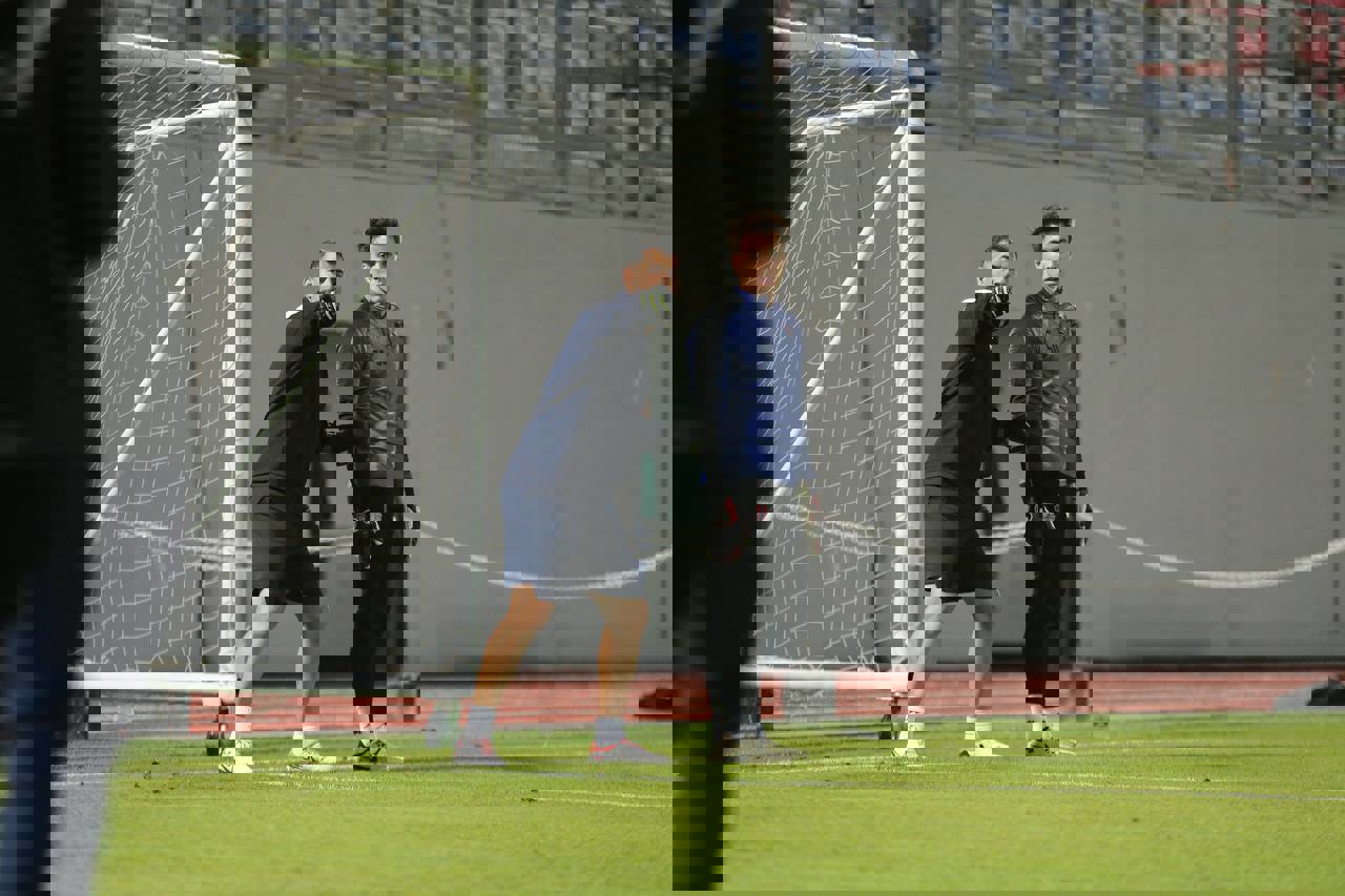 2007386