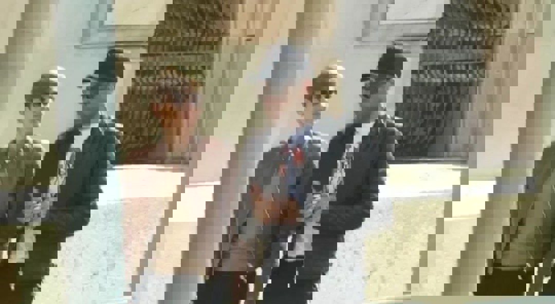 2007492