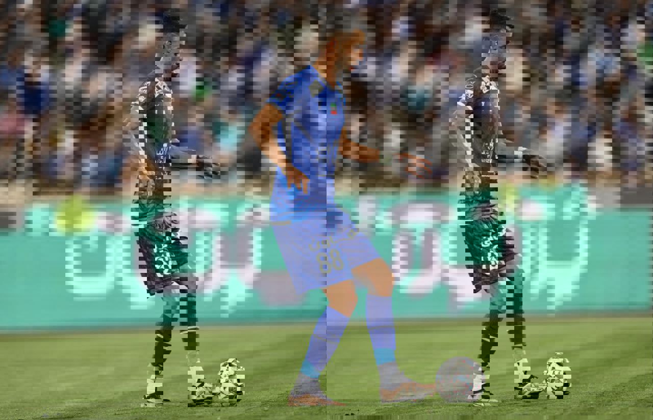 2007997