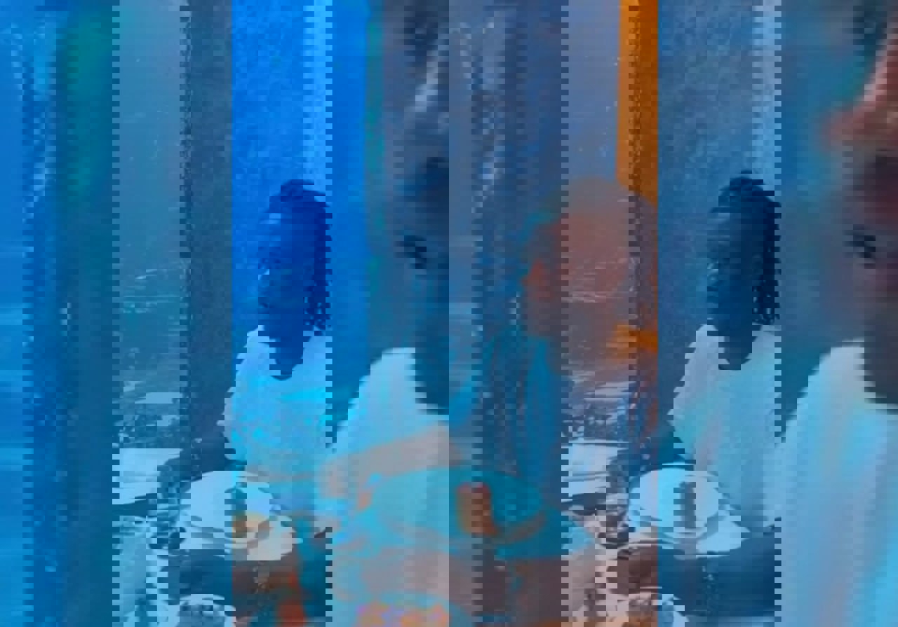 2007581