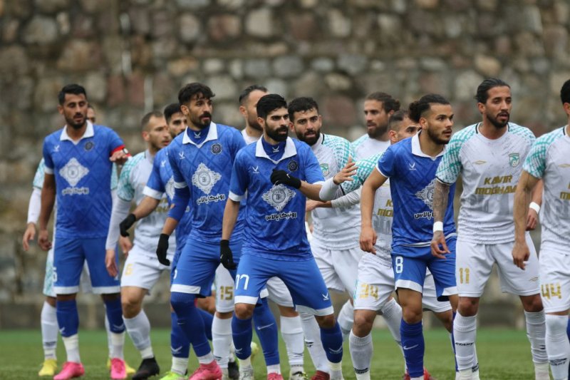 تمام مدعیان سطح سوم فوتبال ایران؛/ گزارش: رقابتی تنگاتنگ برای لیگ یکی شدن