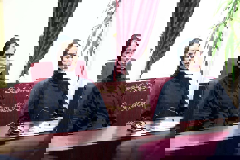 2007709
