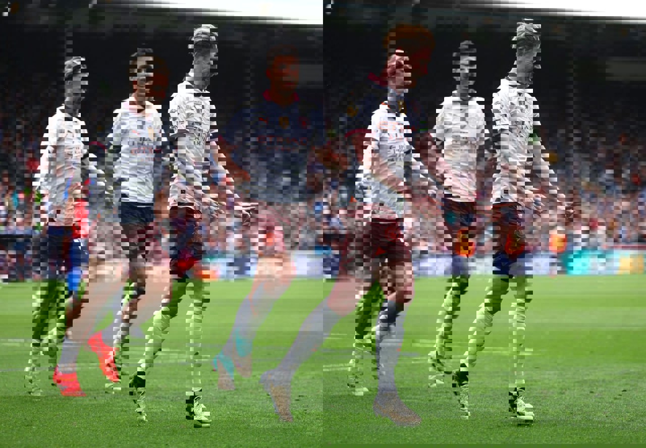 2007801